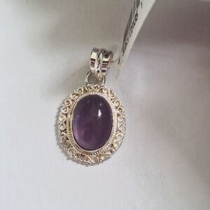 Elegant Silver and Purple Pendant Necklace